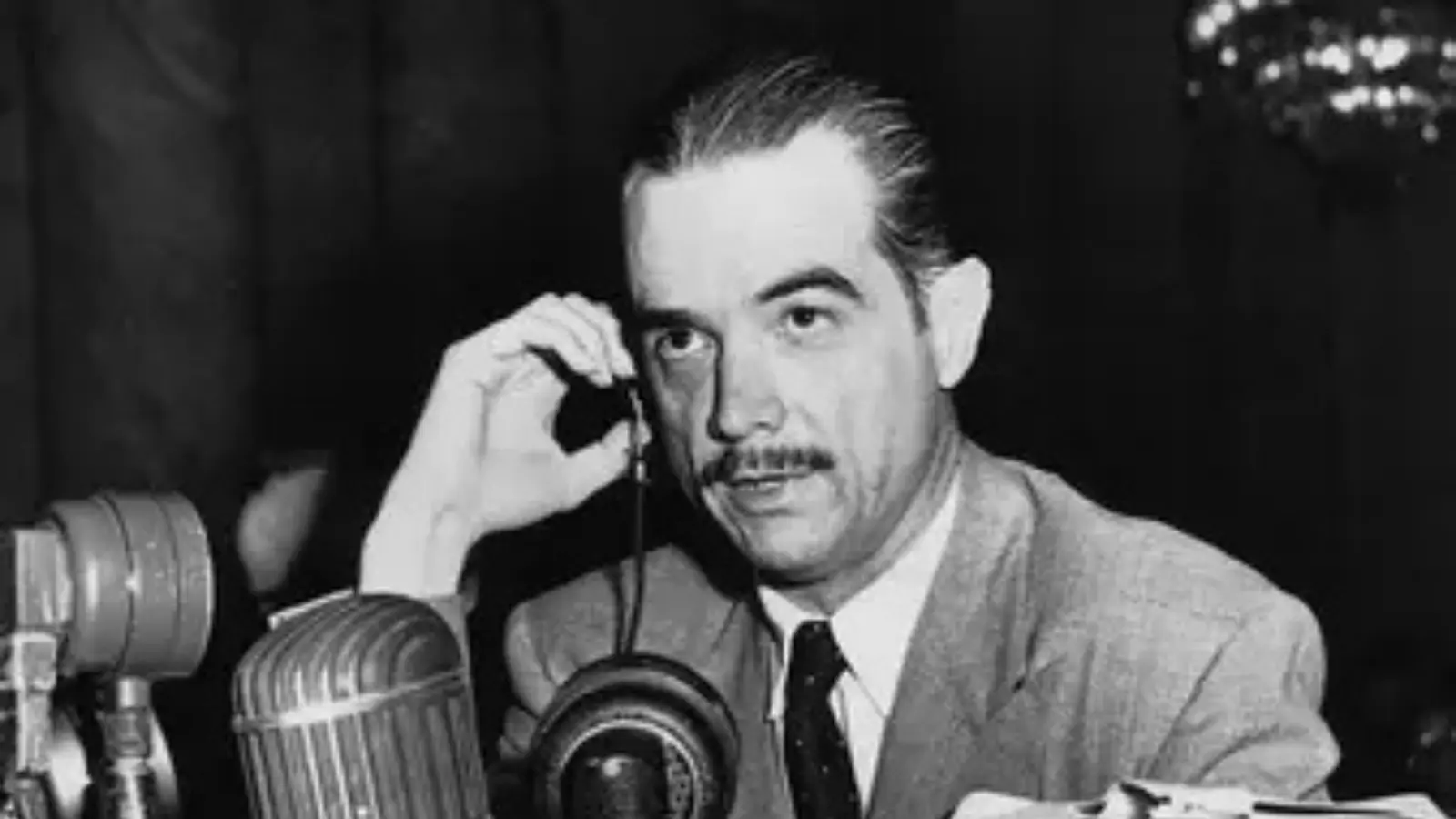 howard hughes net worth