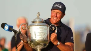 phil mickelson net worth